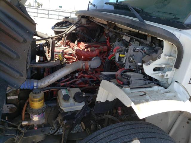 Lot #2501454127 2013 FREIGHTLINER M2 106 MED salvage car