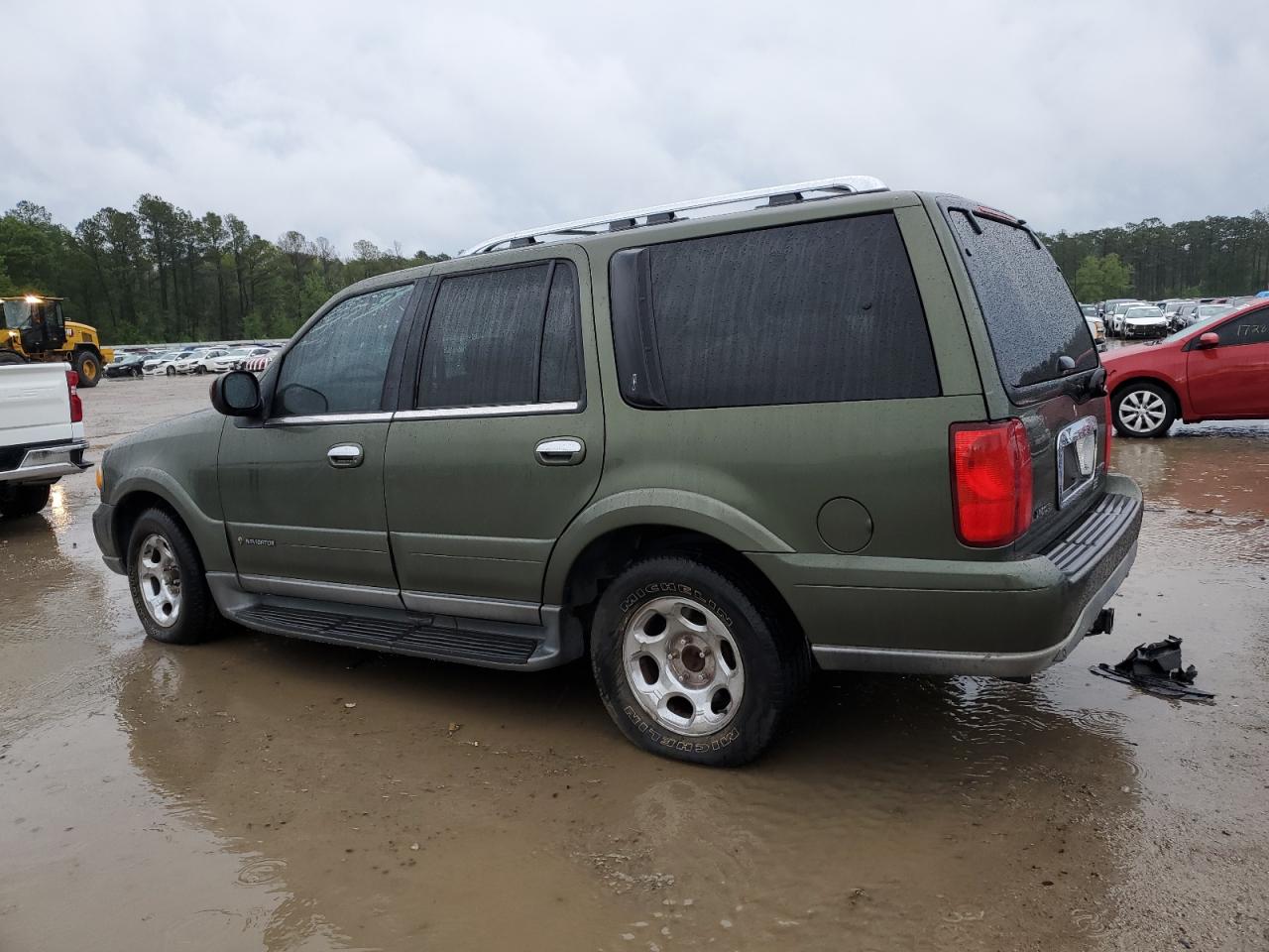 5LMEU27RX1LJ26109 2001 Lincoln Navigator