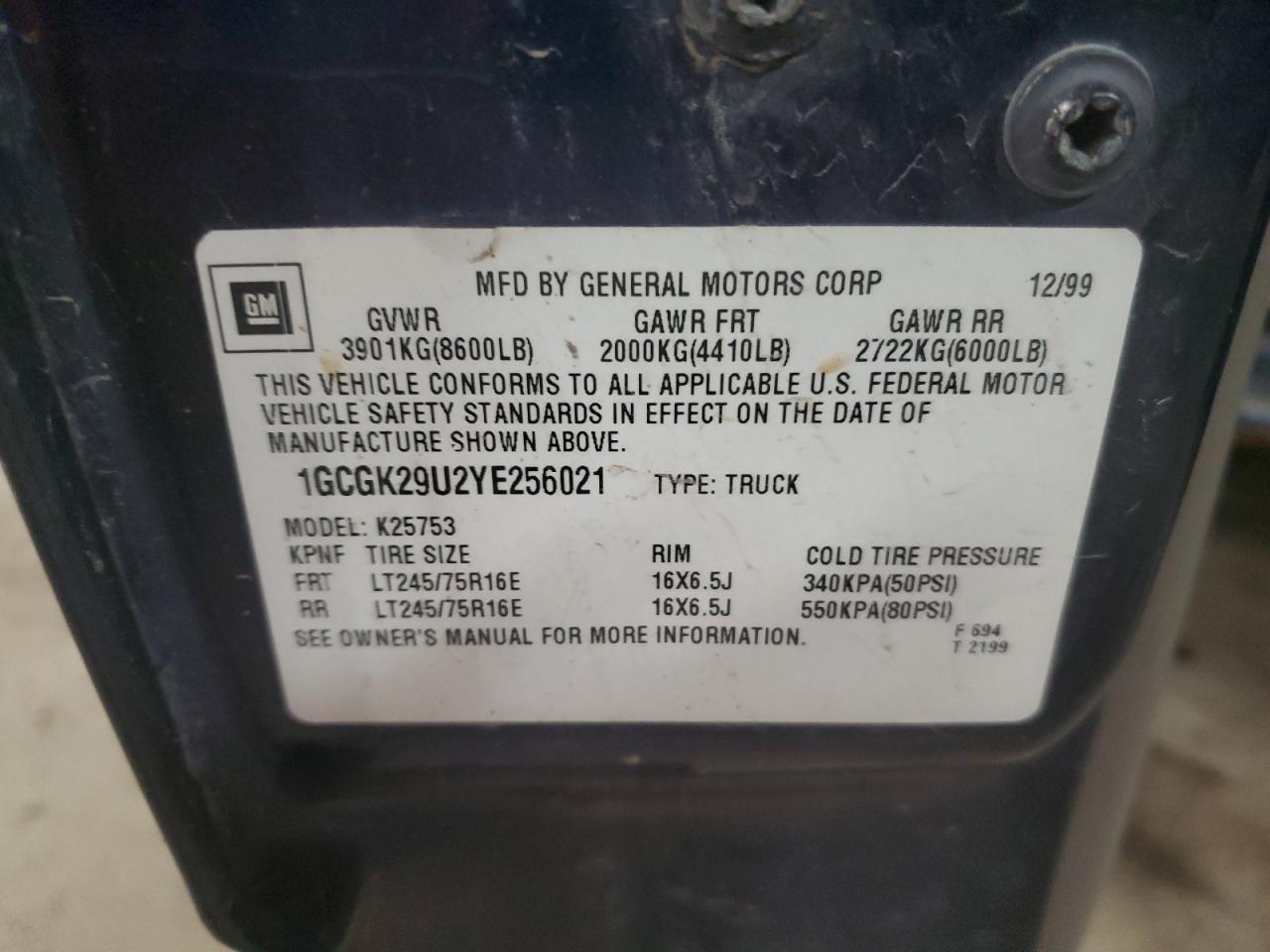 1GCGK29U2YE256021 2000 Chevrolet Silverado K2500