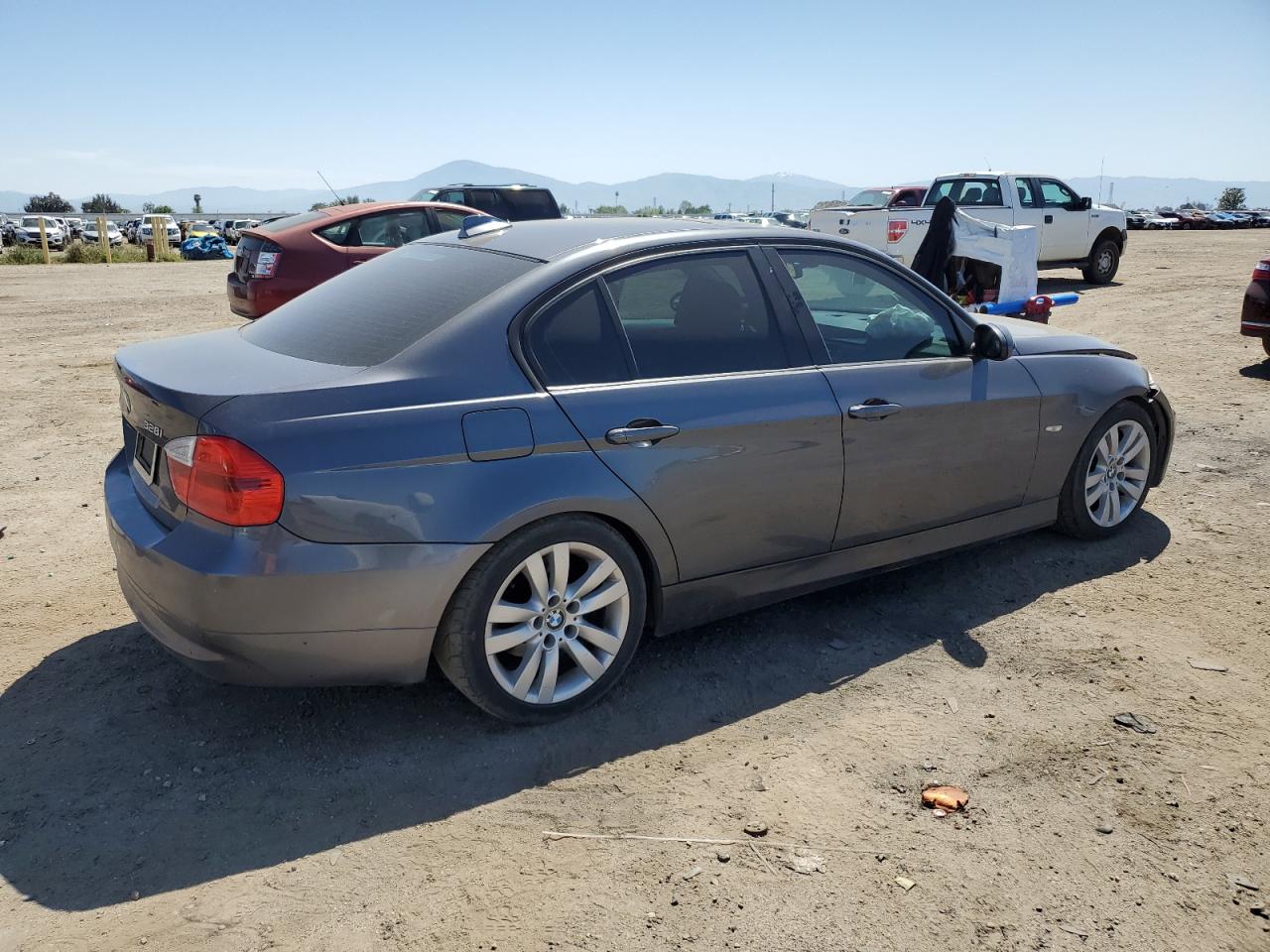 WBAVC53567FZ71672 2007 BMW 328 I Sulev