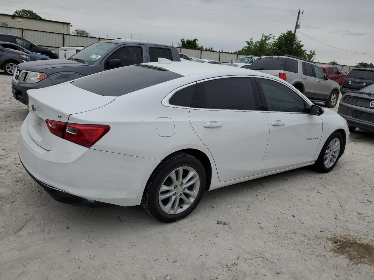 1G1ZD5ST7JF271290 2018 Chevrolet Malibu Lt