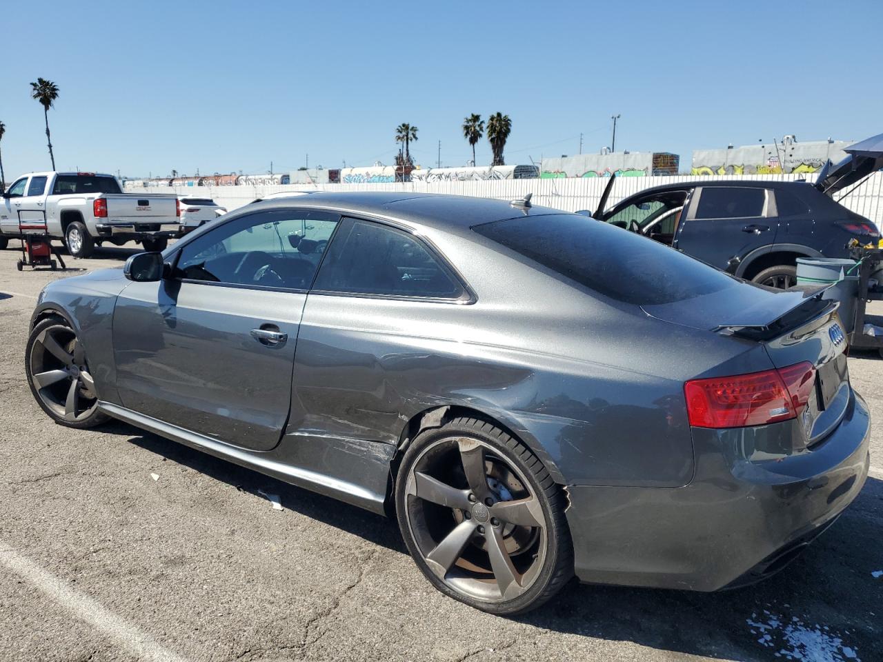 2014 Audi Rs5 vin: WUAC6AFR6EA900686