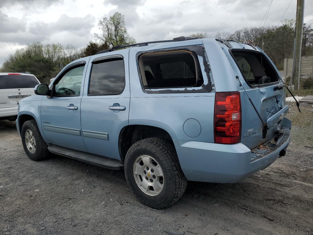 1GNSKAE04BR274762 2011 Chevrolet Tahoe K1500 Ls