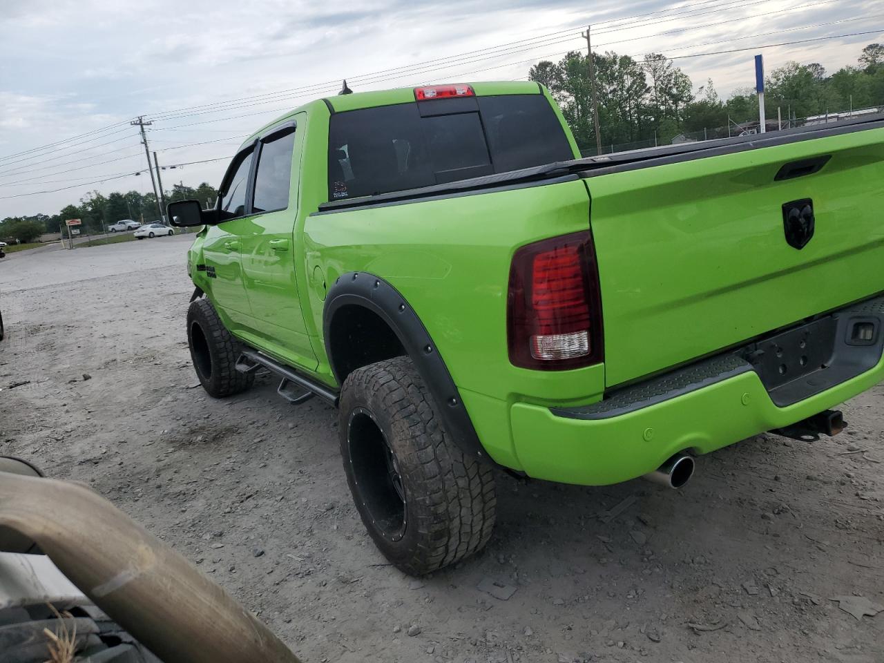 1C6RR7MT5HS809138 2017 Ram 1500 Sport