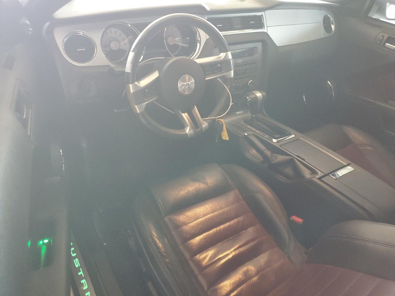 1ZVBP8AM4C5205698 2012 Ford Mustang