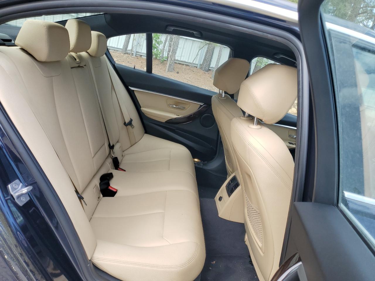 WBA8B9G38HNU55577 2017 BMW 330 I