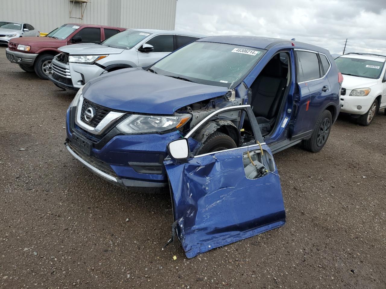 KNMAT2MT5HP564600 2017 Nissan Rogue S