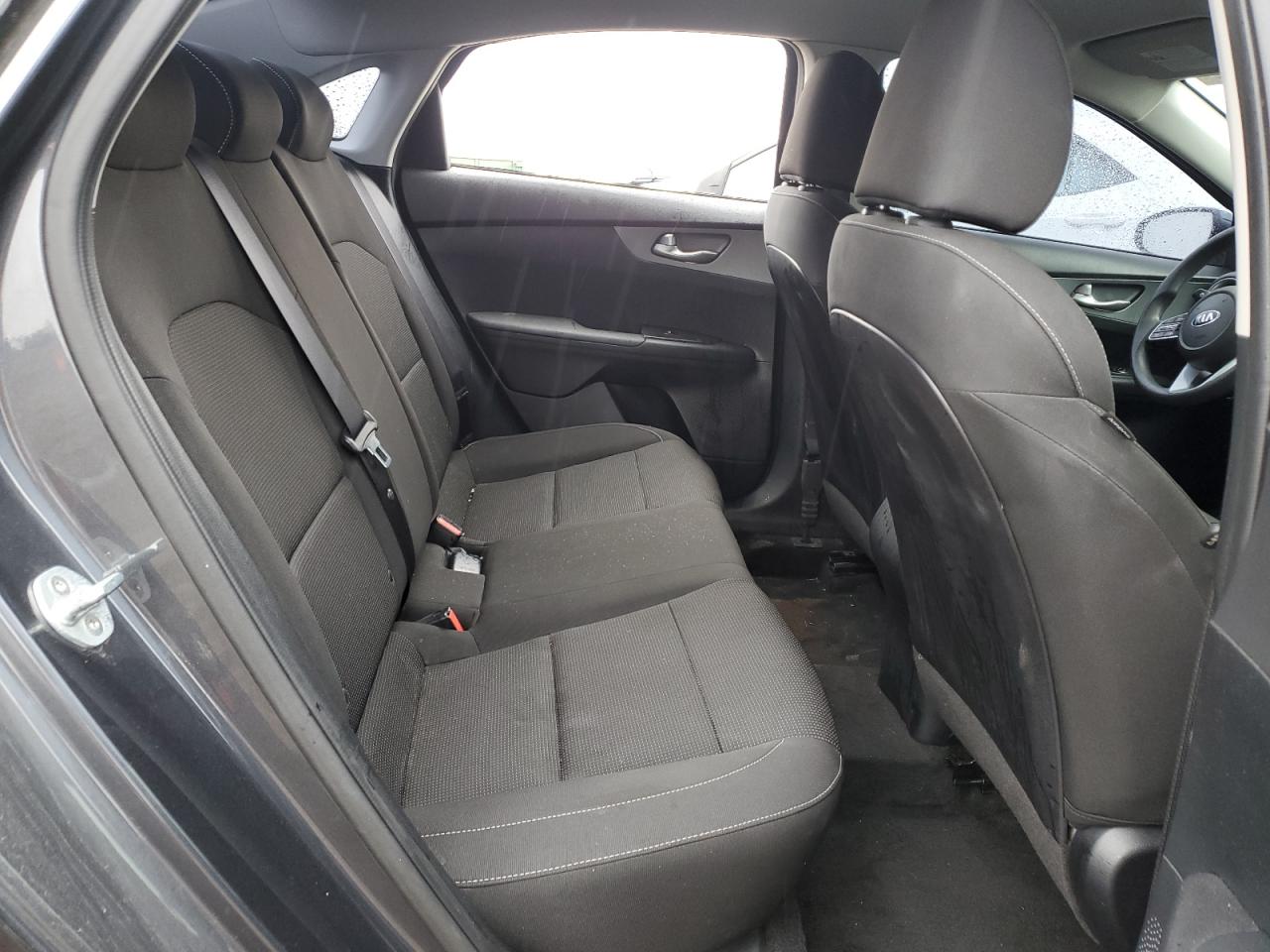 3KPF24AD0LE214608 2020 Kia Forte Fe