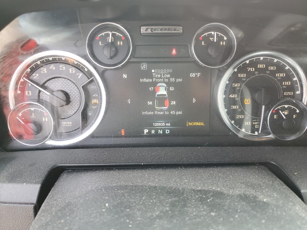 1C6RR7YT3HS689463 2017 Ram 1500 Rebel