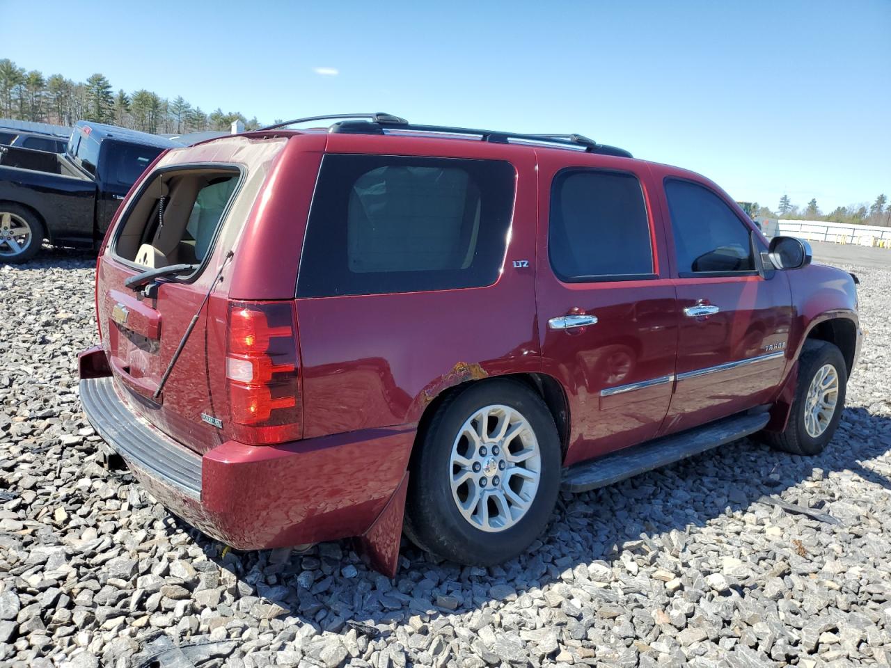 1GNSKCE05BR246772 2011 Chevrolet Tahoe K1500 Ltz