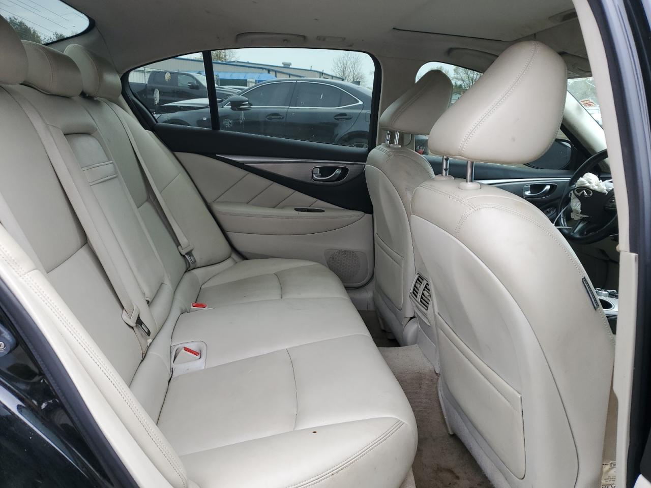 JN1BV7AP7EM682151 2014 Infiniti Q50 Base