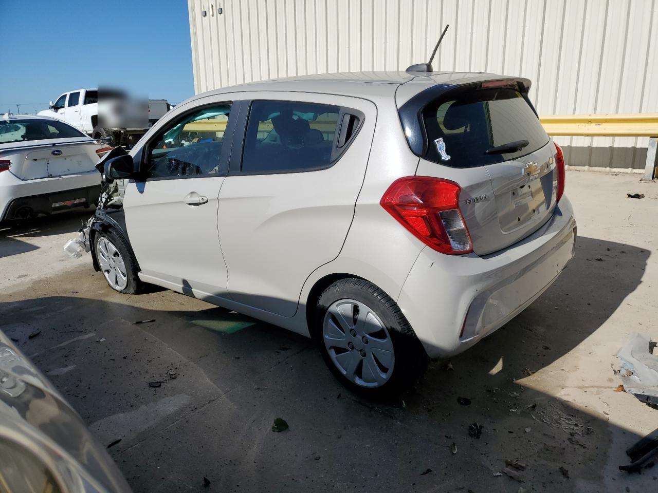 KL8CB6SA4HC840690 2017 Chevrolet Spark Ls