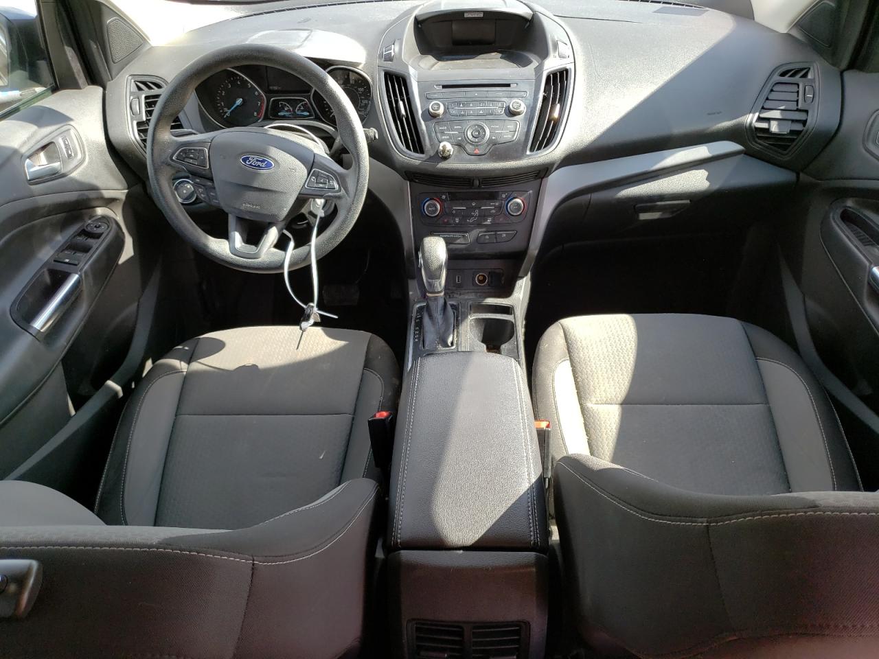 1FMCU9GD4JUA76910 2018 Ford Escape Se