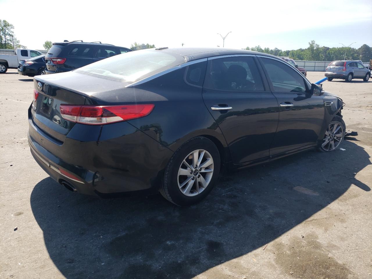 5XXGT4L33GG106034 2016 Kia Optima Lx