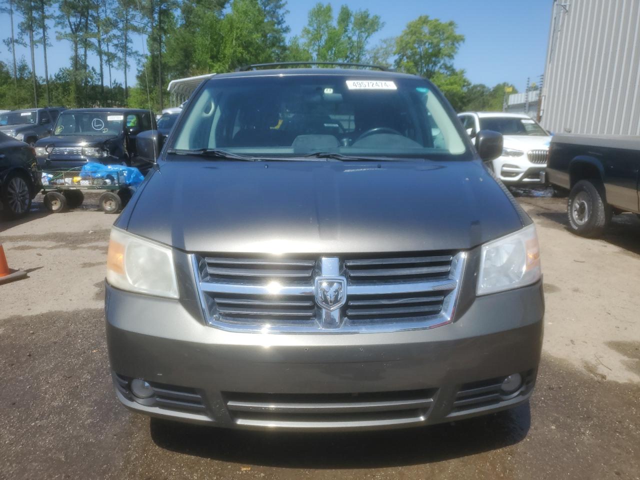 2D4RN5DX0AR290165 2010 Dodge Grand Caravan Sxt