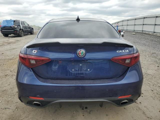  ALFA ROMEO GIULIA 2018 Синий