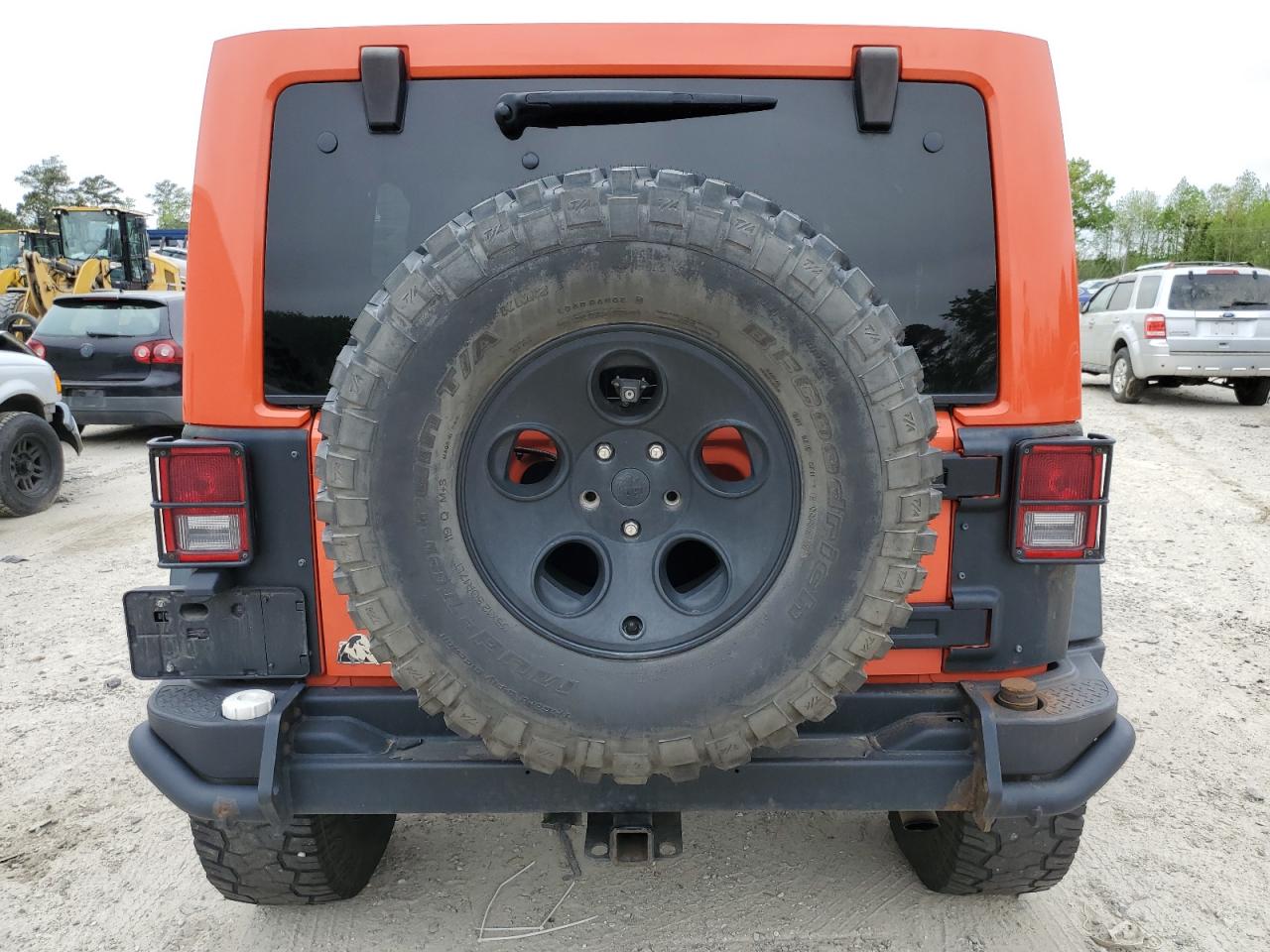 1C4BJWFGXFL683264 2015 Jeep Wrangler Unlimited Rubicon