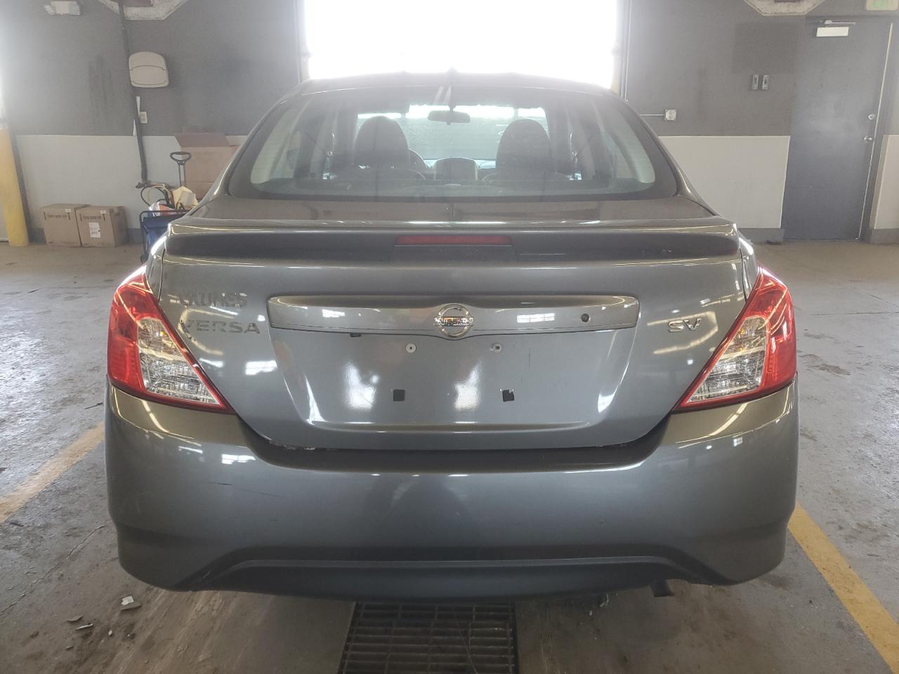 3N1CN7AP1KL846598 2019 Nissan Versa S