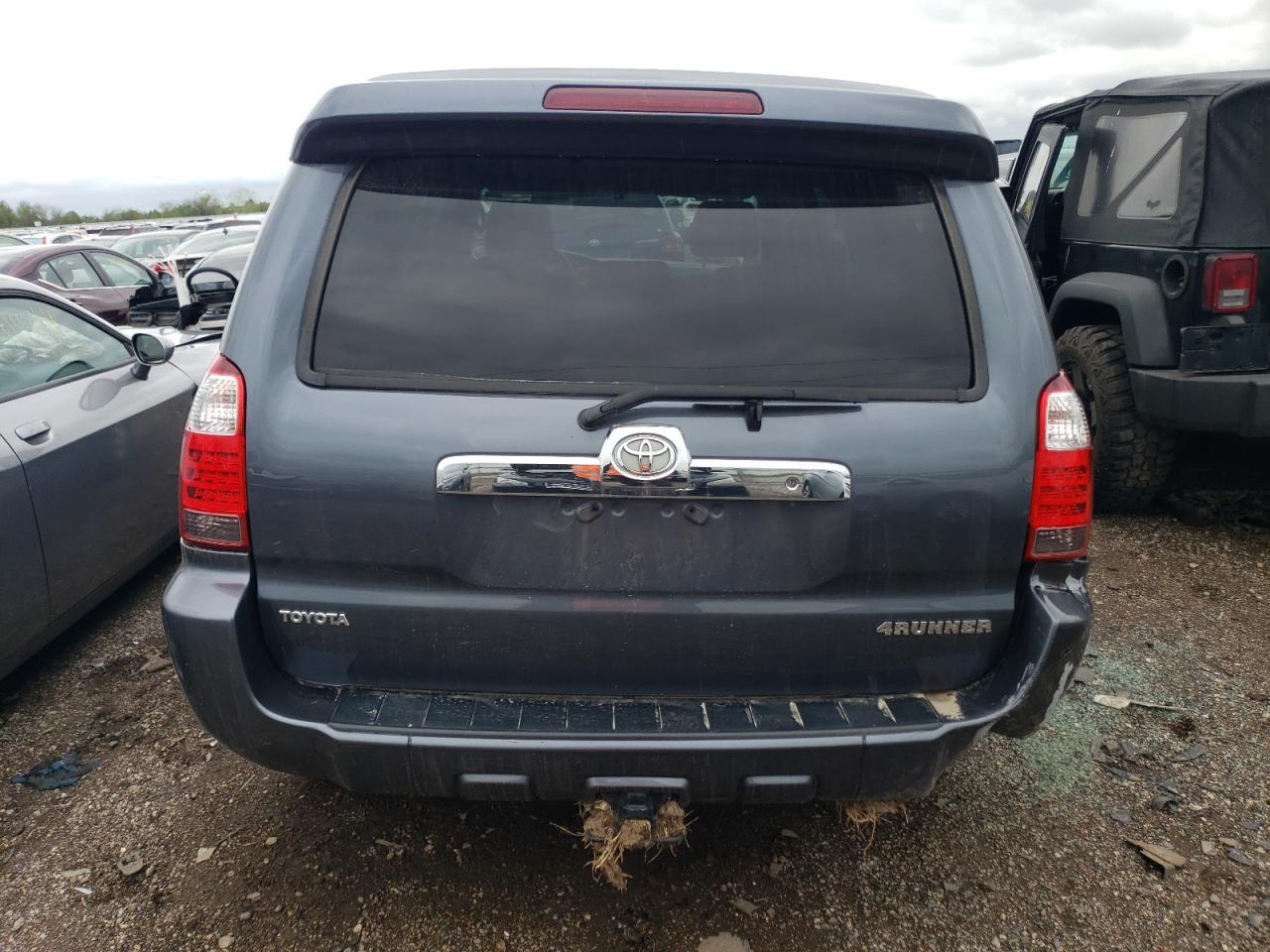 JTEBU14R470113726 2007 Toyota 4Runner Sr5