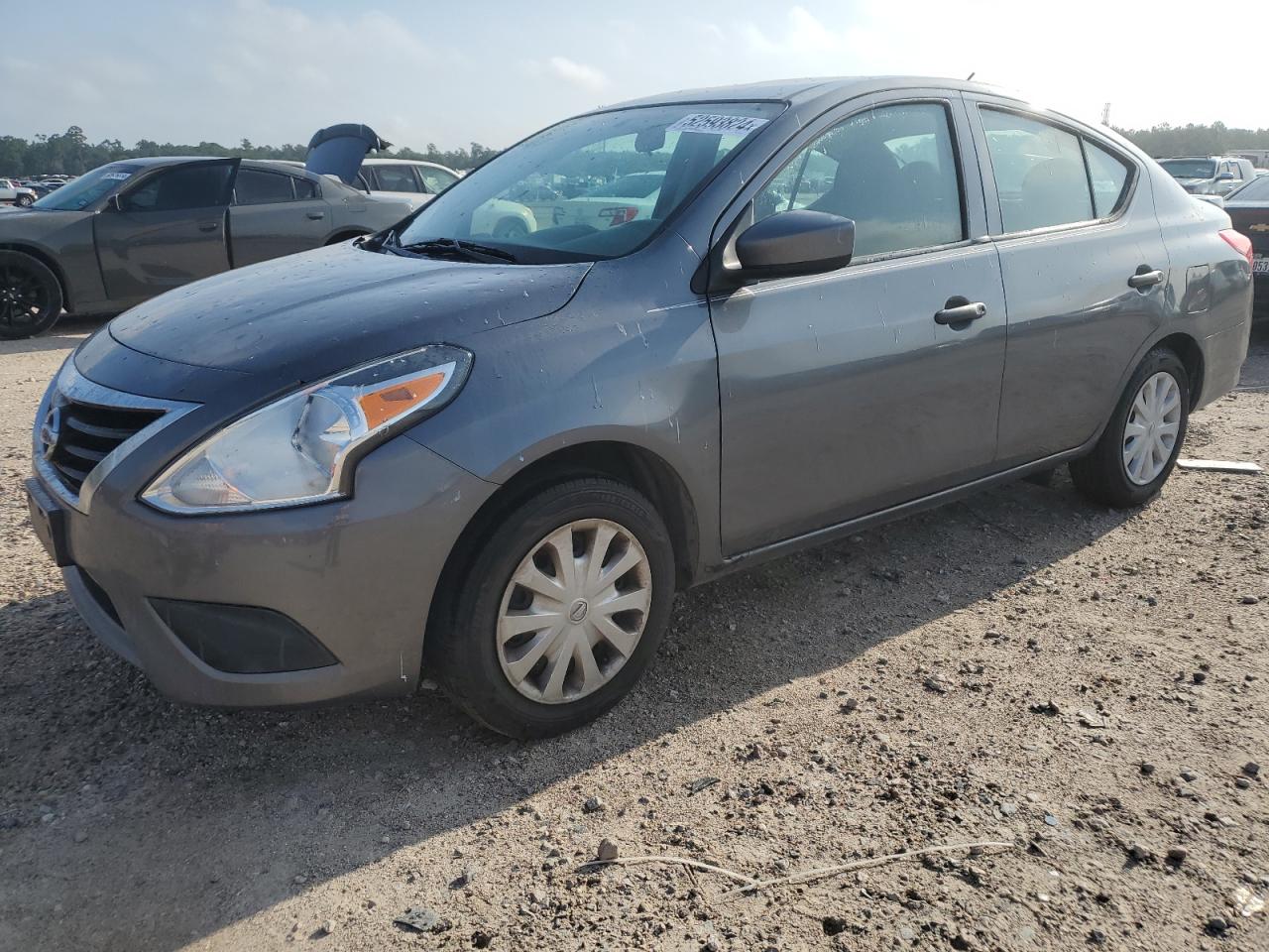 3N1CN7AP2JL882752 2018 Nissan Versa S