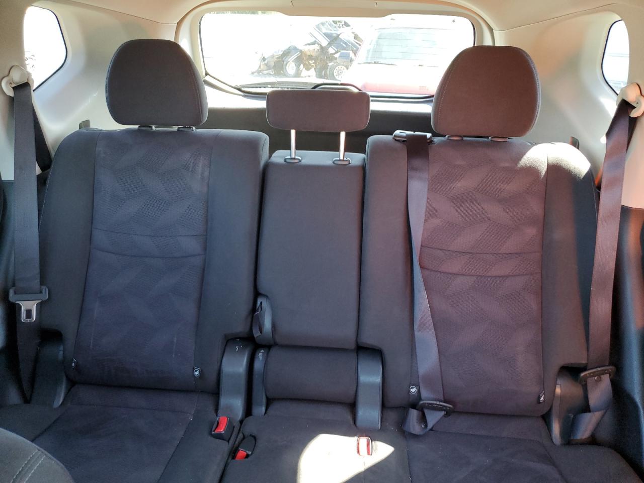 KNMAT2MVXFP584551 2015 Nissan Rogue S