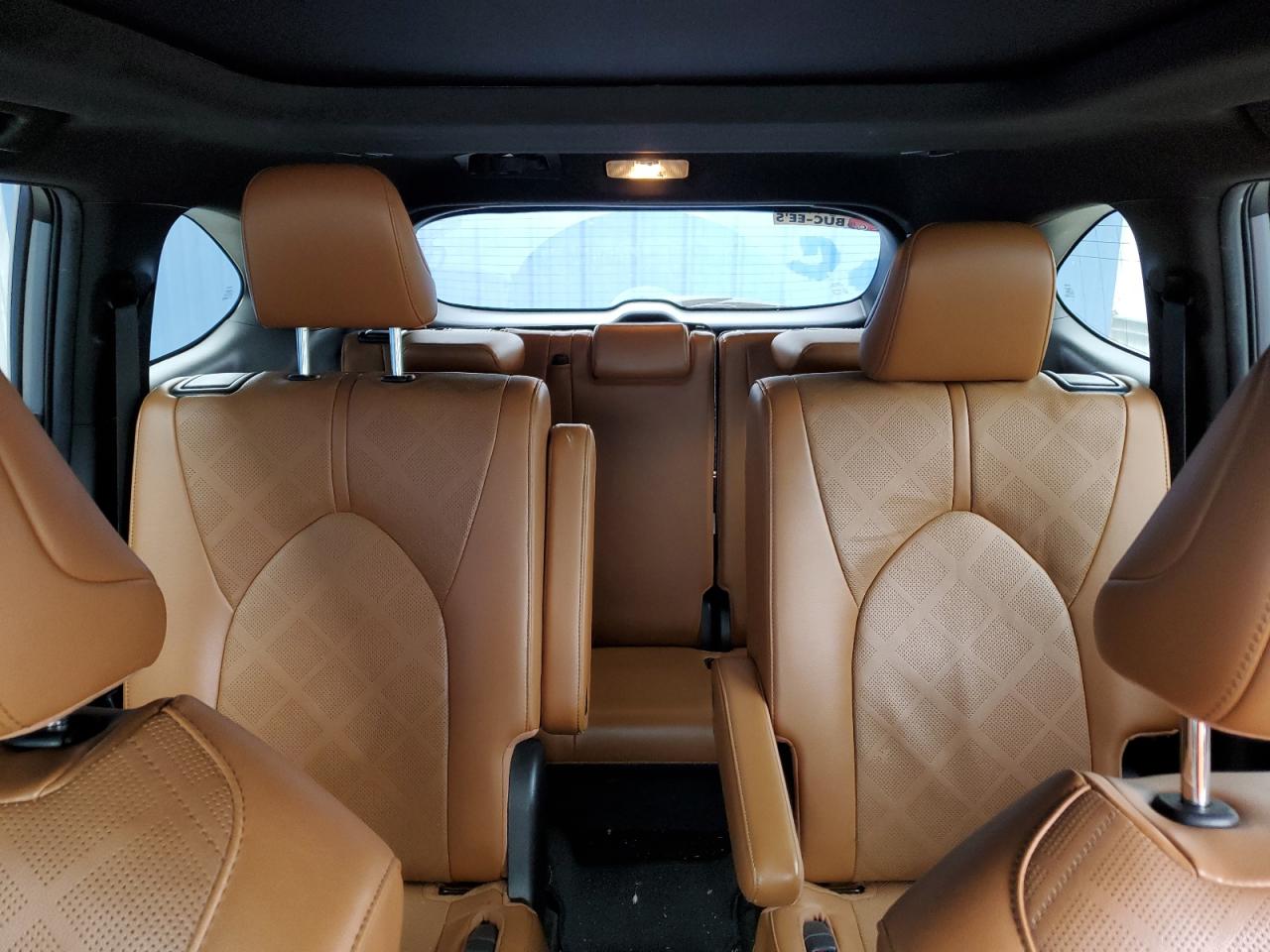 5TDFZRBHXNS232990 2022 Toyota Highlander Platinum