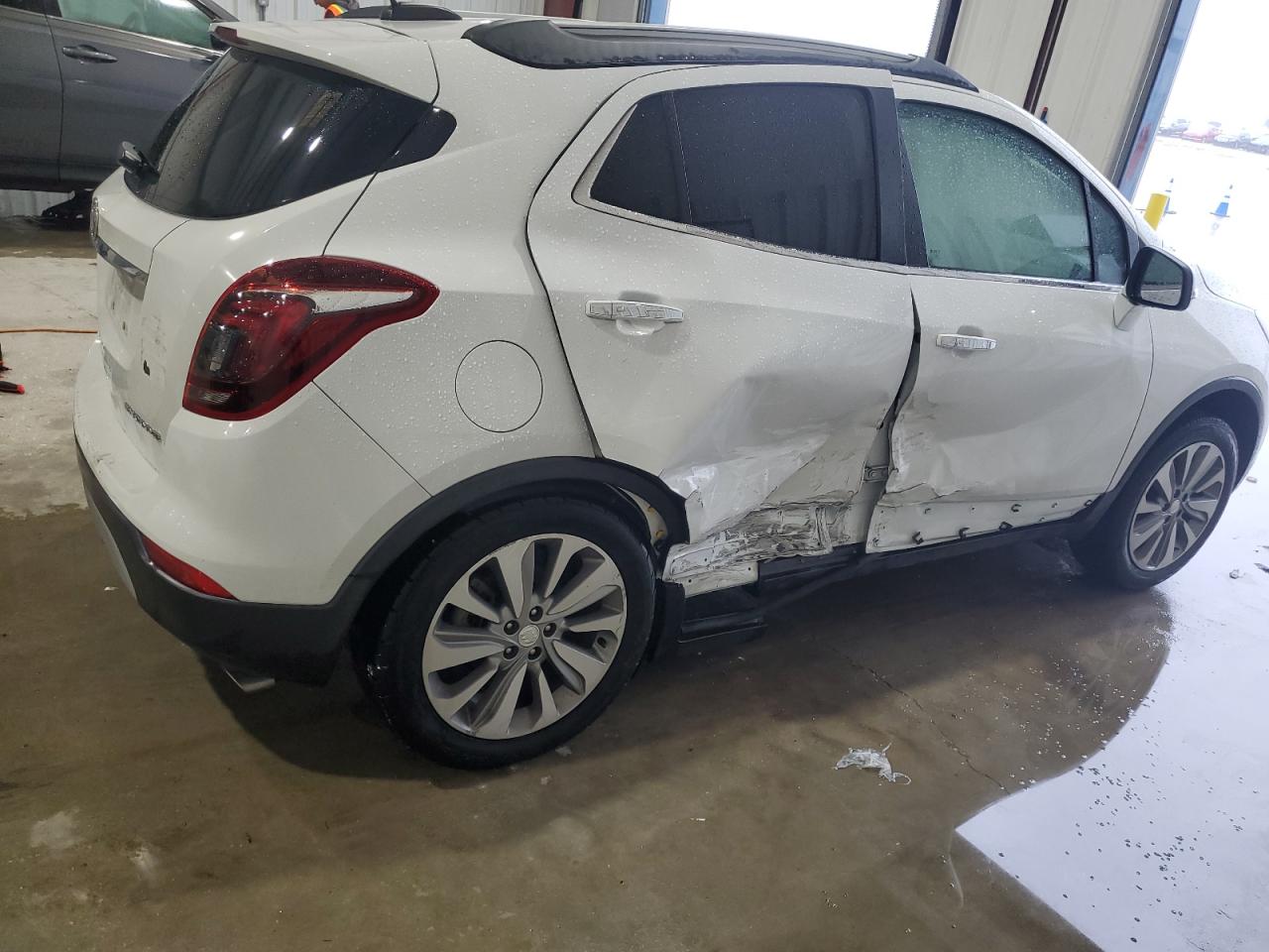 KL4CJASB4KB779290 2019 Buick Encore Preferred