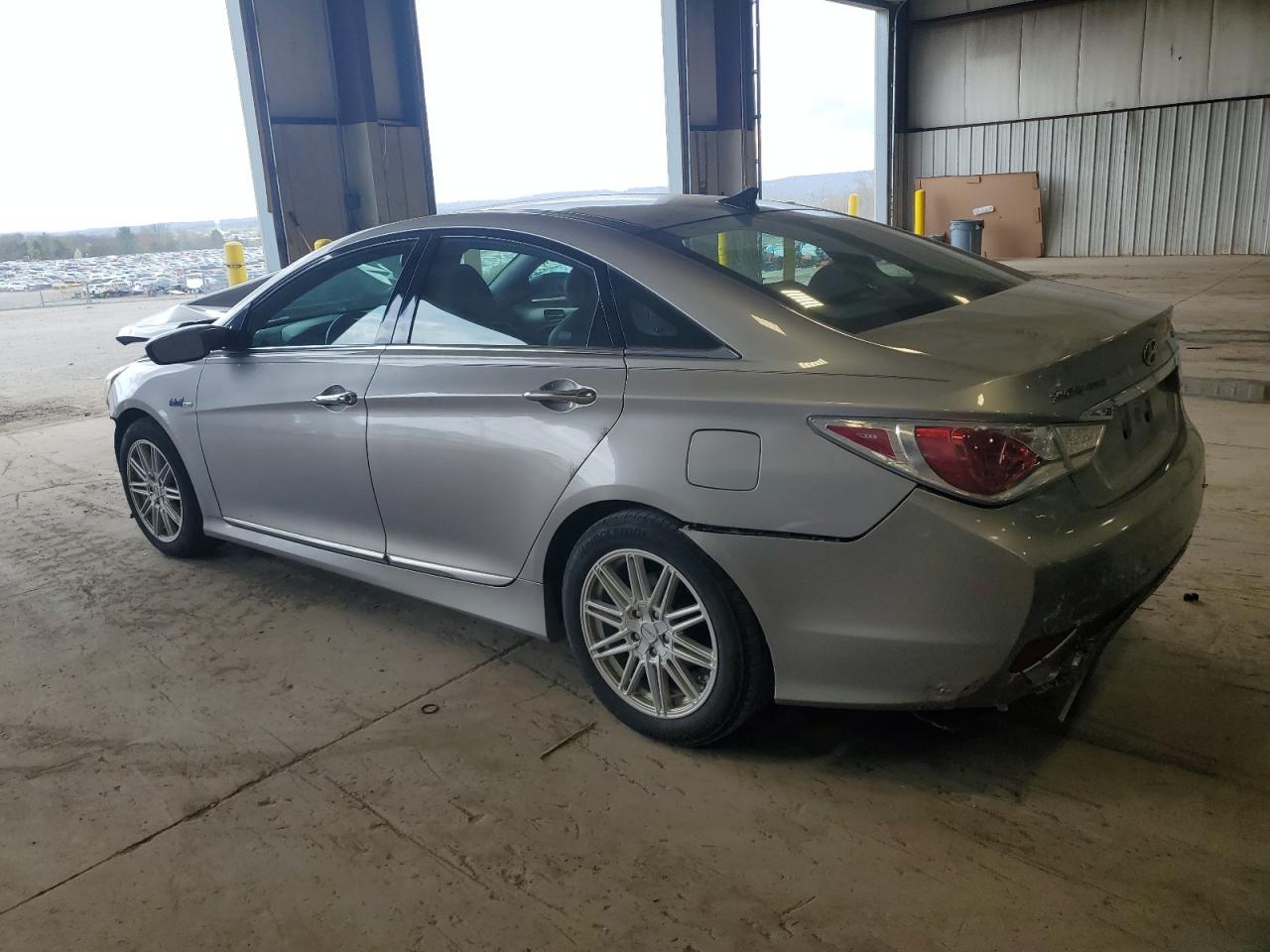 KMHEC4A42BA001049 2011 Hyundai Sonata Hybrid