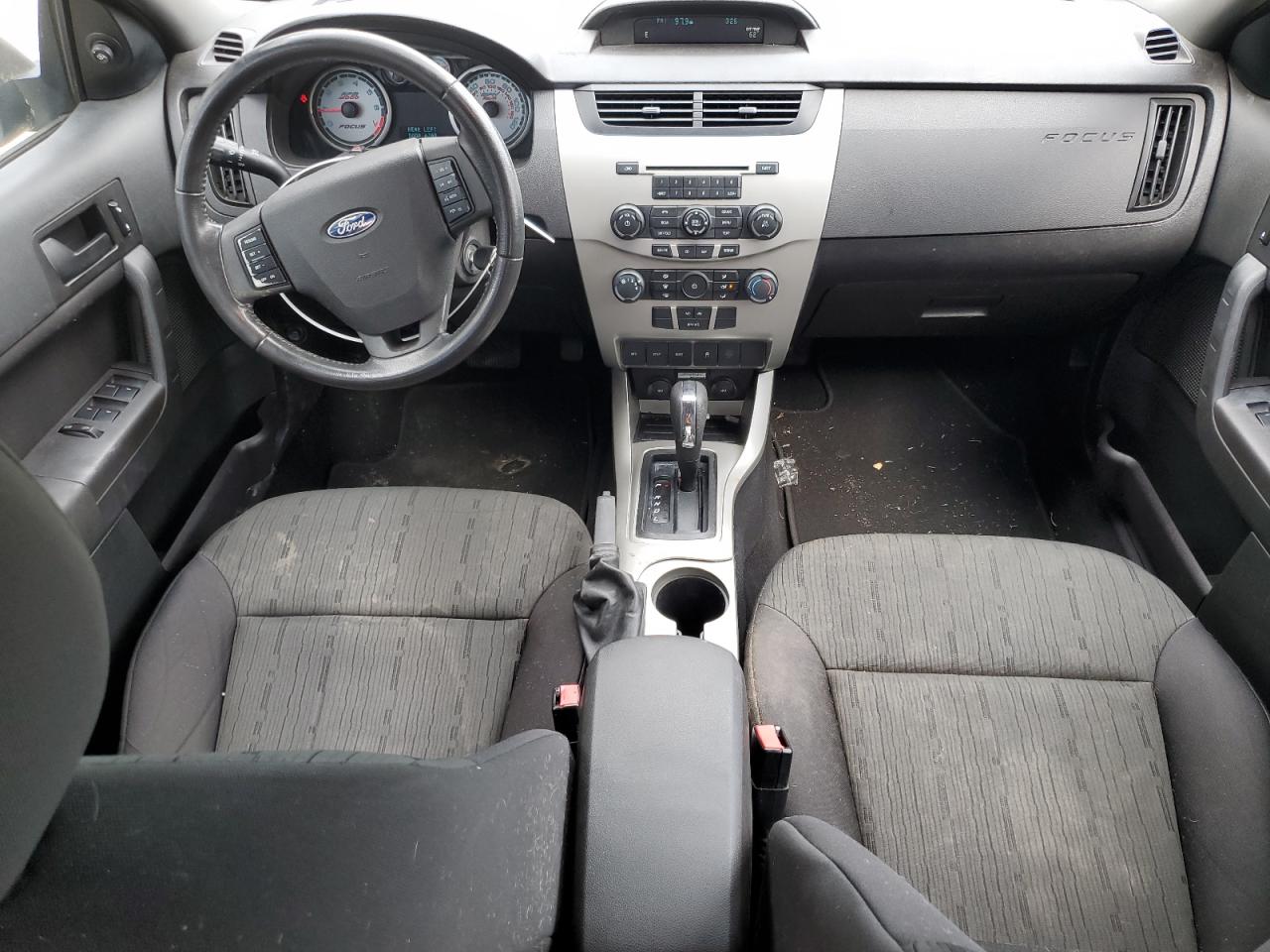 1FAHP3FN4BW105066 2011 Ford Focus Se