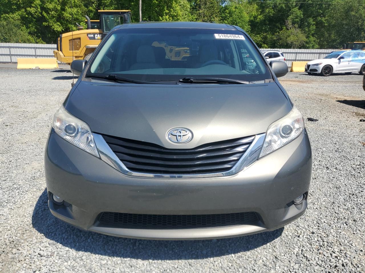 5TDKK3DC1CS247439 2012 Toyota Sienna Le