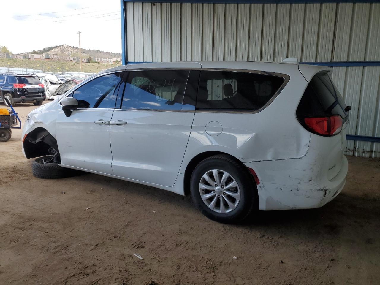 2018 Chrysler Pacifica Lx vin: 2C4RC1CG4JR101594