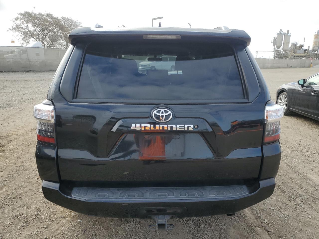 2015 Toyota 4Runner Sr5 vin: JTEZU5JR9F5093761