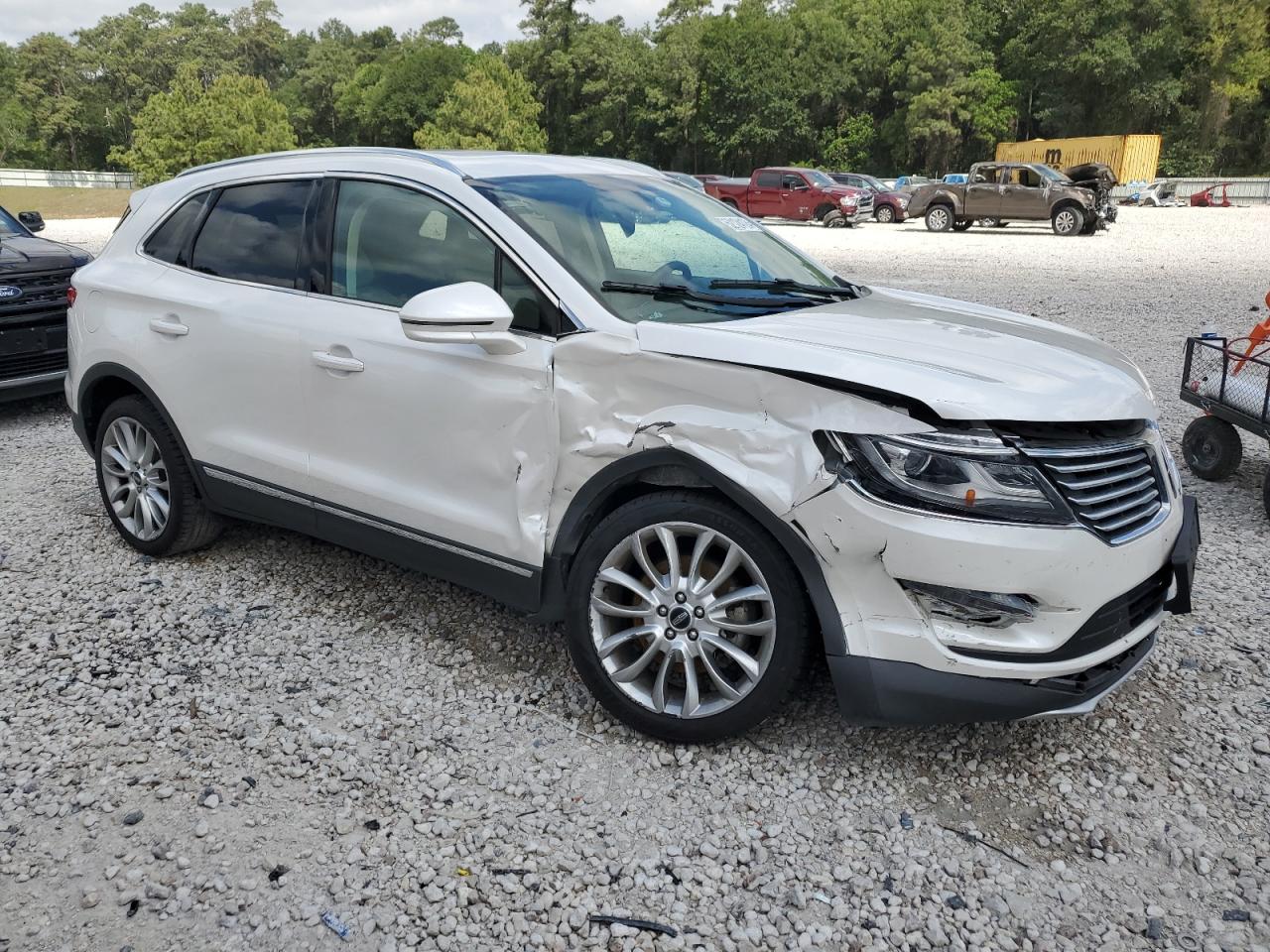 5LMCJ3C98HUL34909 2017 Lincoln Mkc Reserve