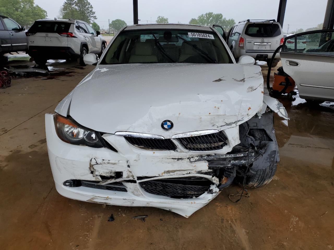 WBAVA335X8KX89198 2008 BMW 328 I