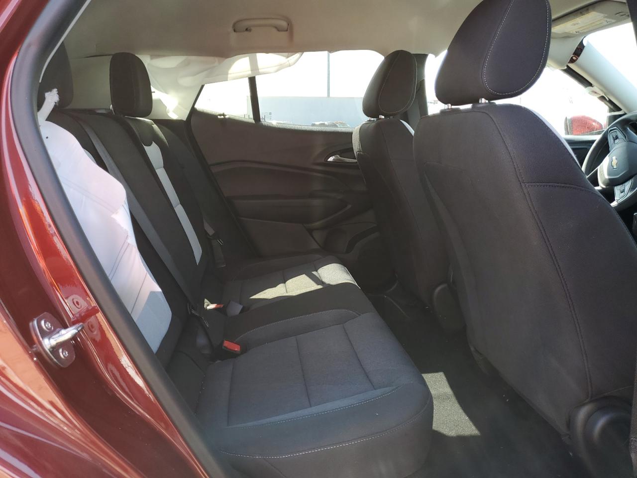 KL77LFE20RC007333 2024 Chevrolet Trax Ls