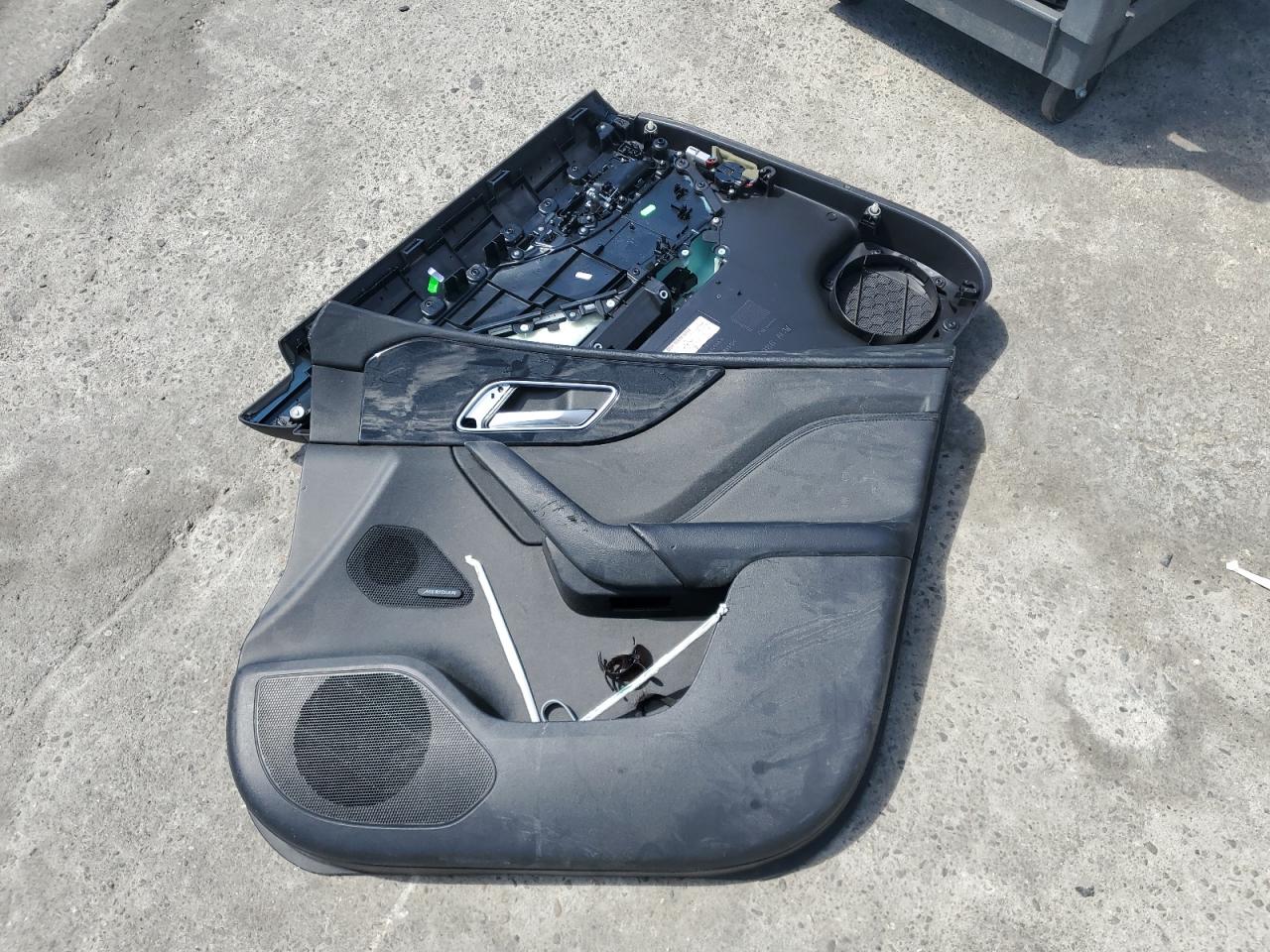 SADCJ2BV6HA099190 2017 Jaguar F-Pace Premium