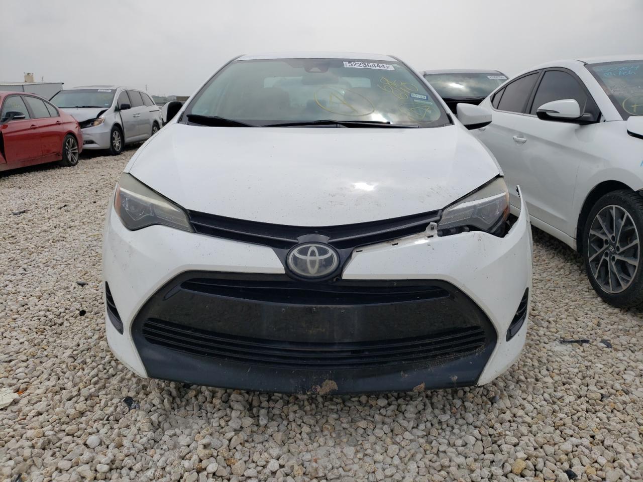 2017 Toyota Corolla L vin: 5YFBURHE7HP686640