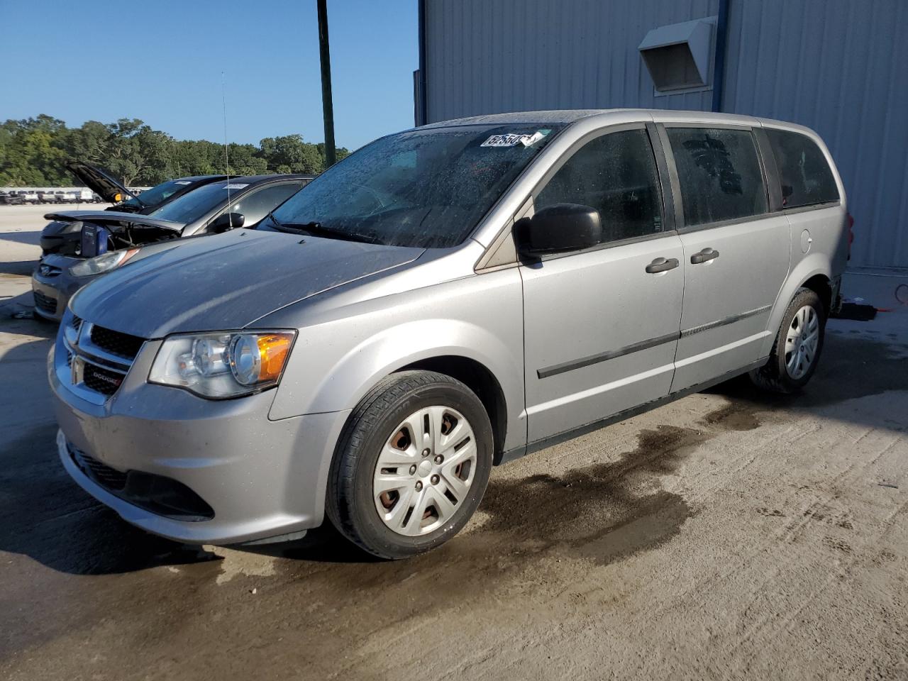 2C4RDGBG2FR724821 2015 Dodge Grand Caravan Se