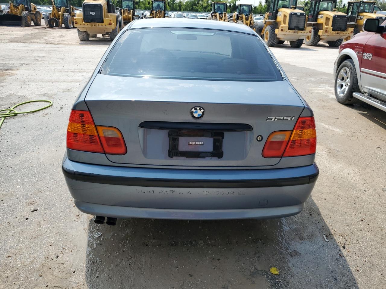 WBAET37424NJ82362 2004 BMW 325 I