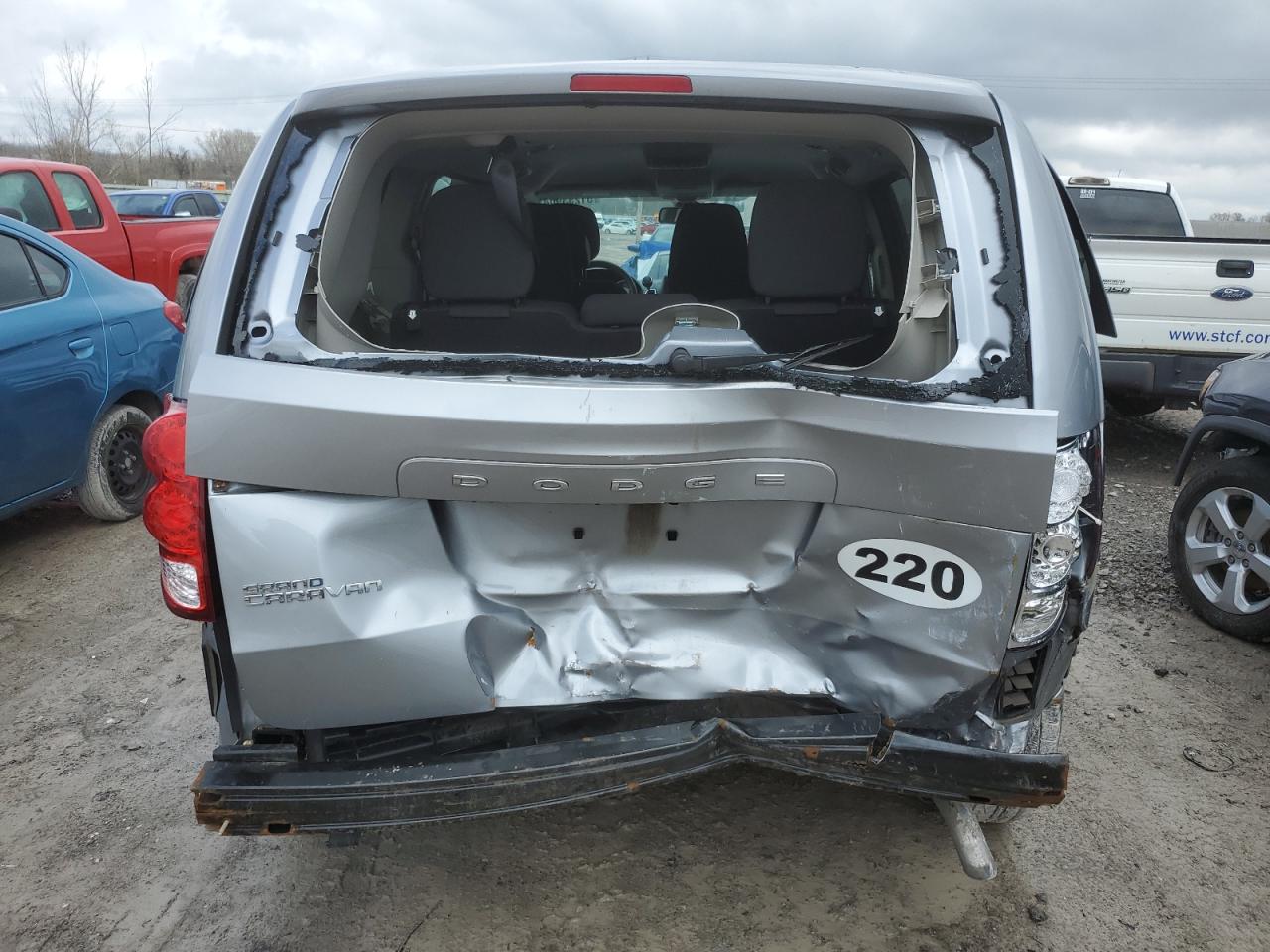 2C4RDGBG8KR633076 2019 Dodge Grand Caravan Se