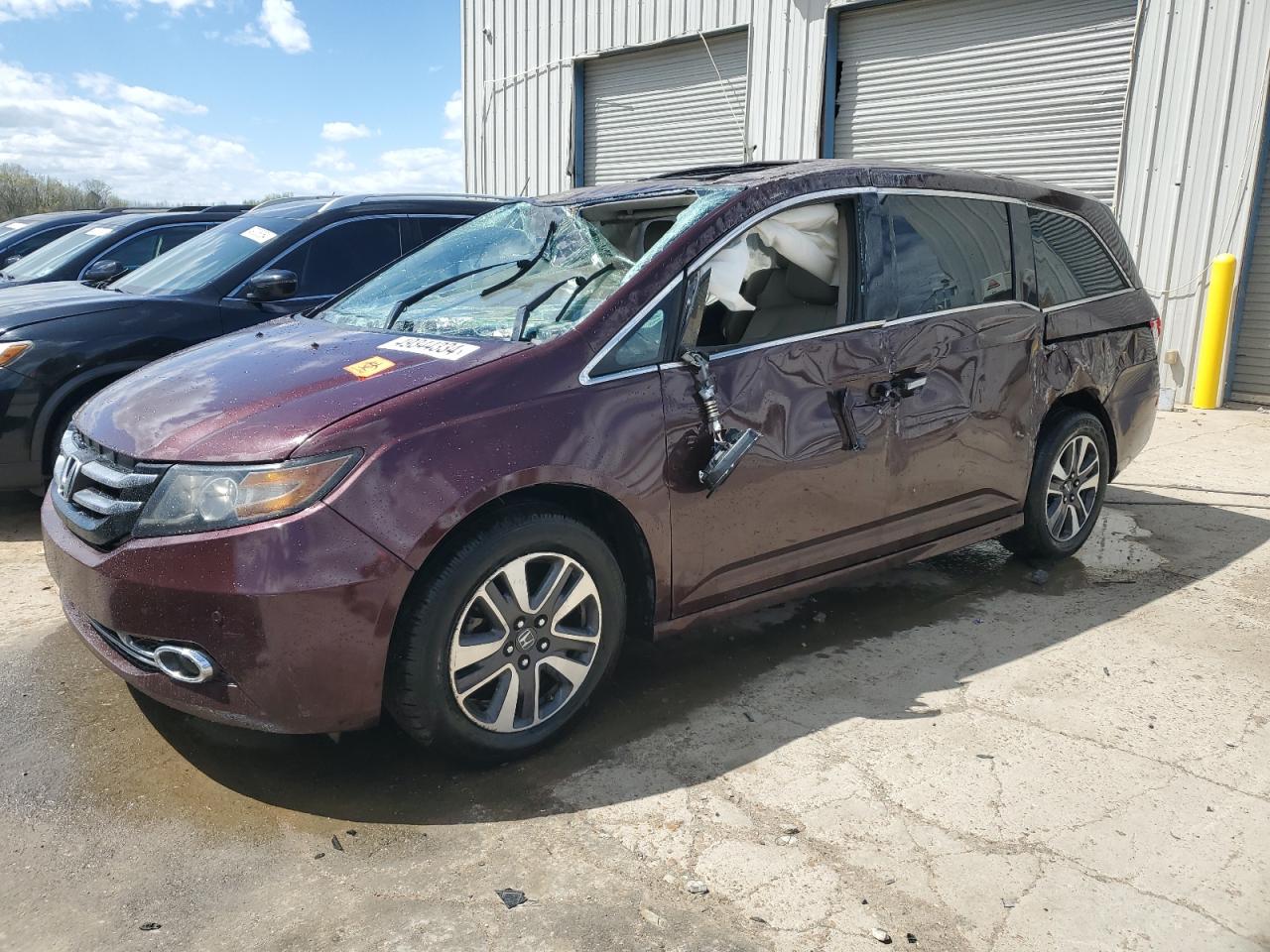 2014 Honda Odyssey Touring vin: 5FNRL5H94EB045207