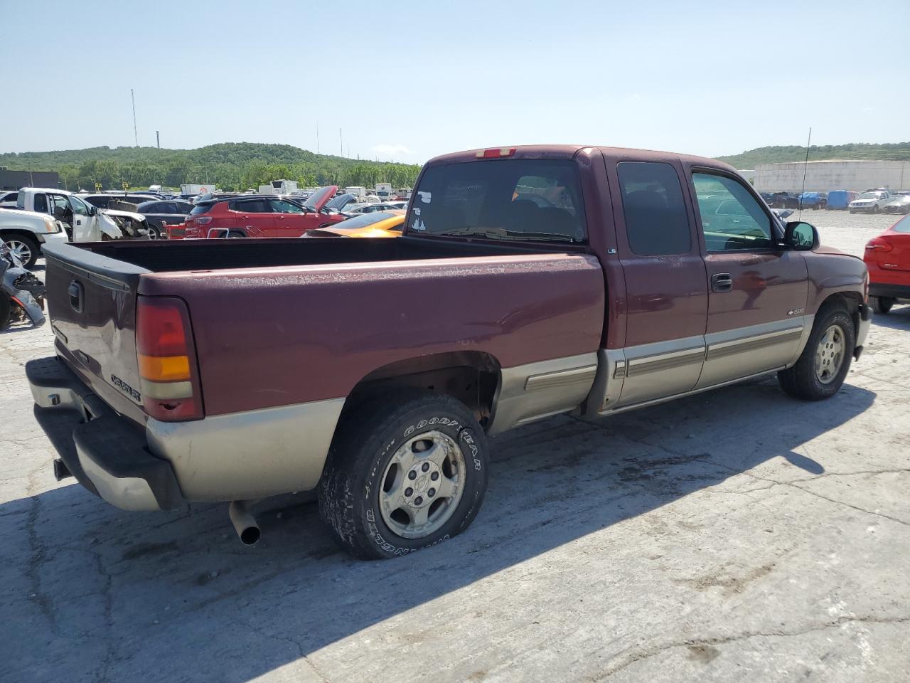 2GCEC19TXY1154697 2000 Chevrolet Silverado C1500