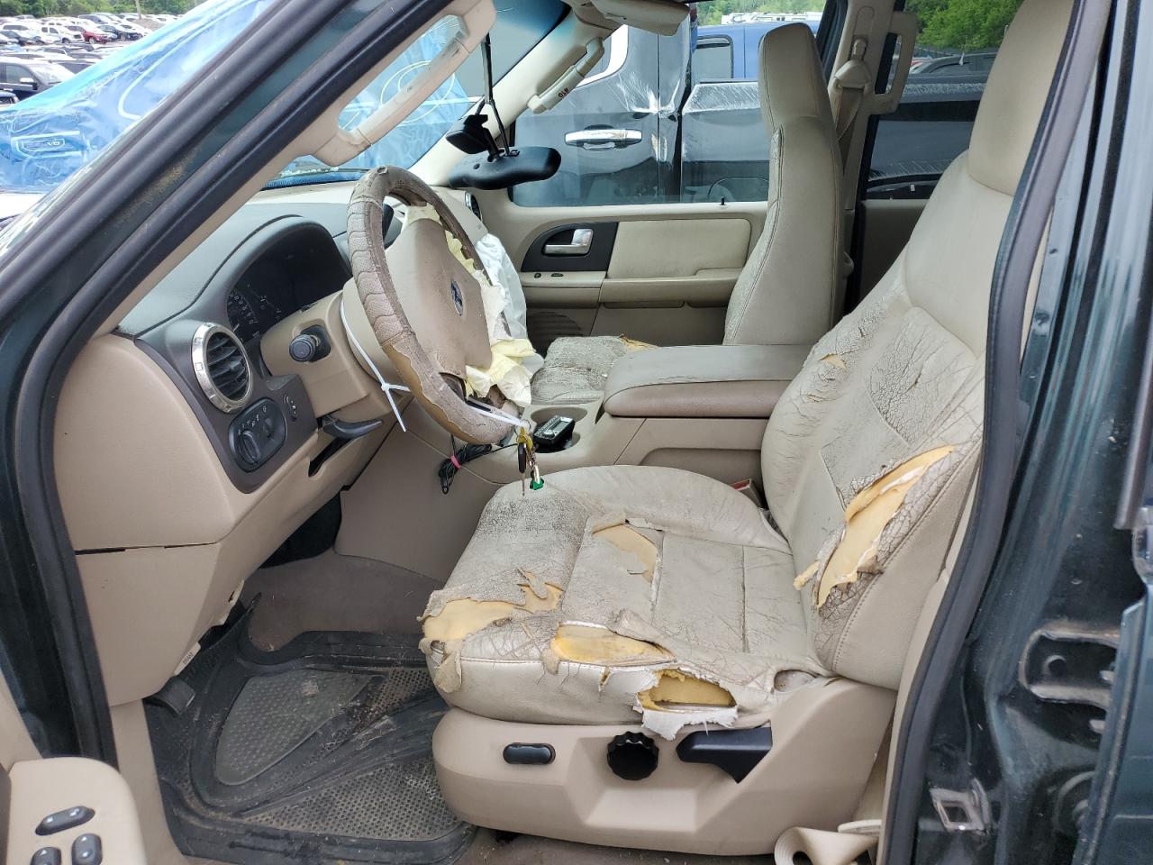 1FMRU15W73LB53505 2003 Ford Expedition Xlt