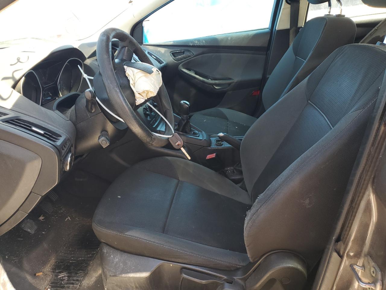 1FAHP3E2XCL161247 2012 Ford Focus S