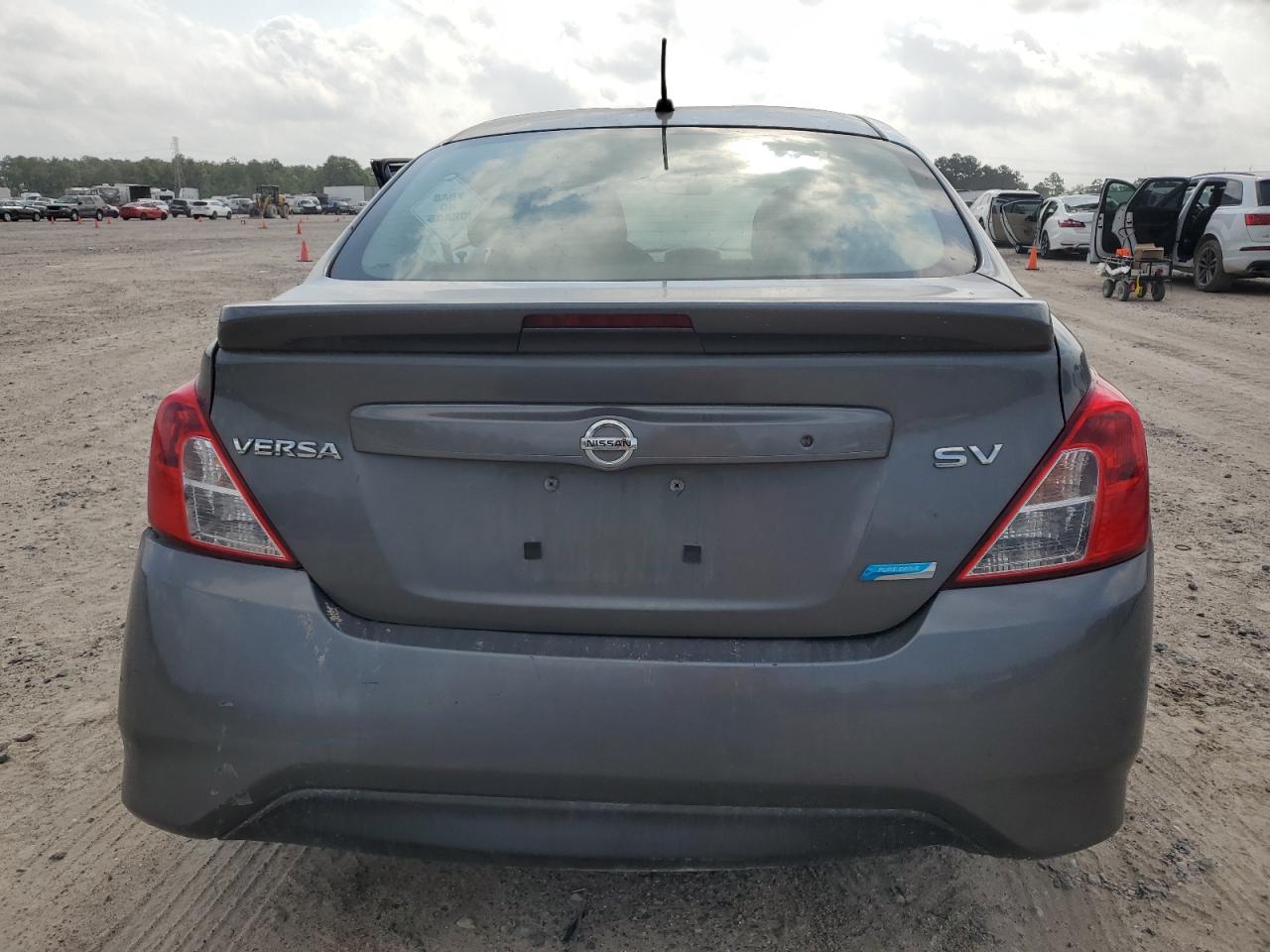 3N1CN7AP0GL842162 2016 Nissan Versa S