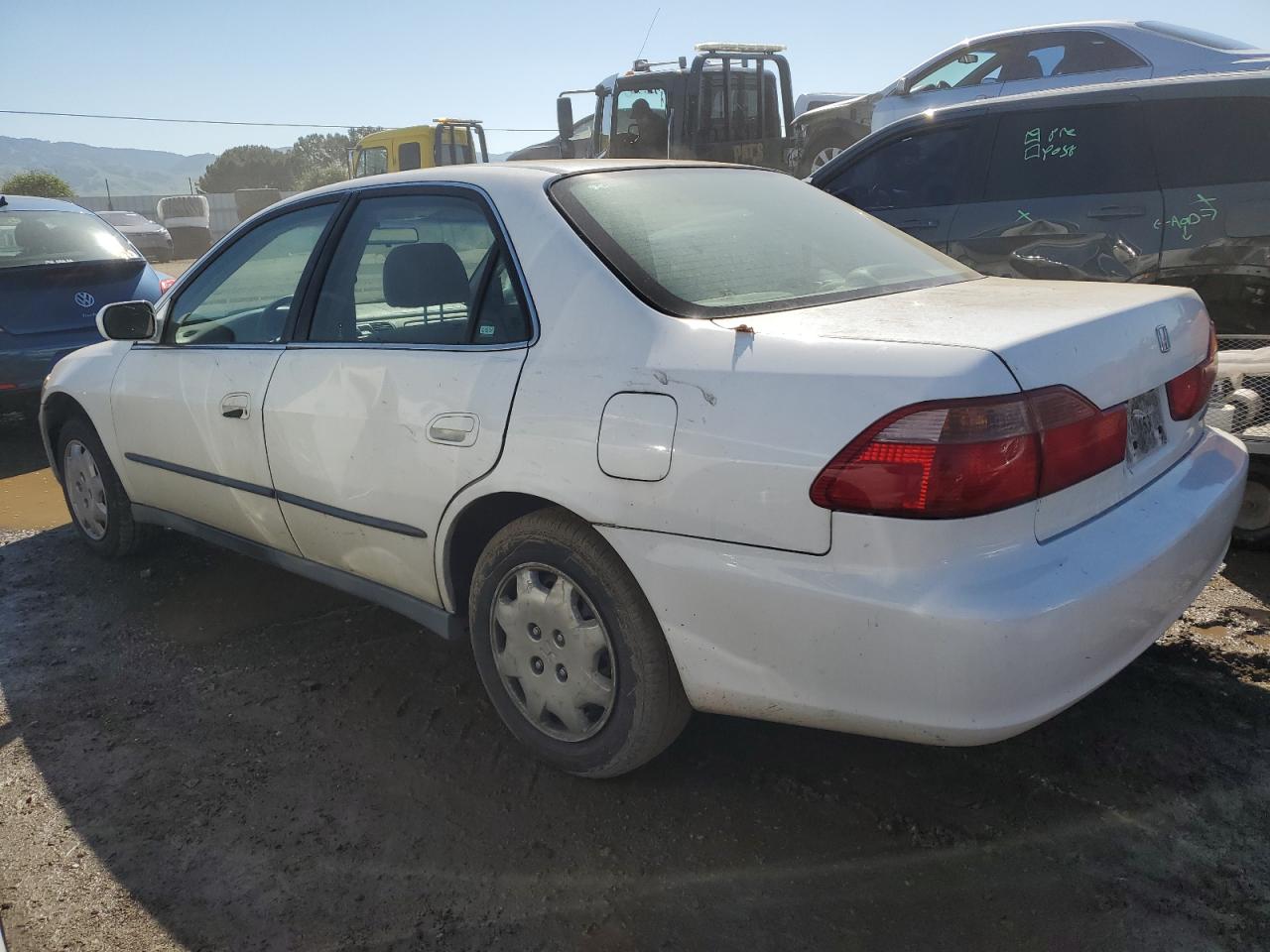 1HGCG5649WA204154 1998 Honda Accord Lx