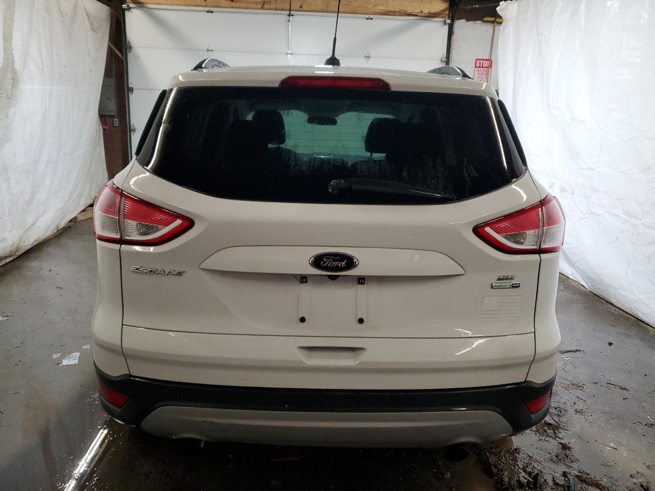 1FMCU9GX5GUA59438 2016 Ford Escape Se