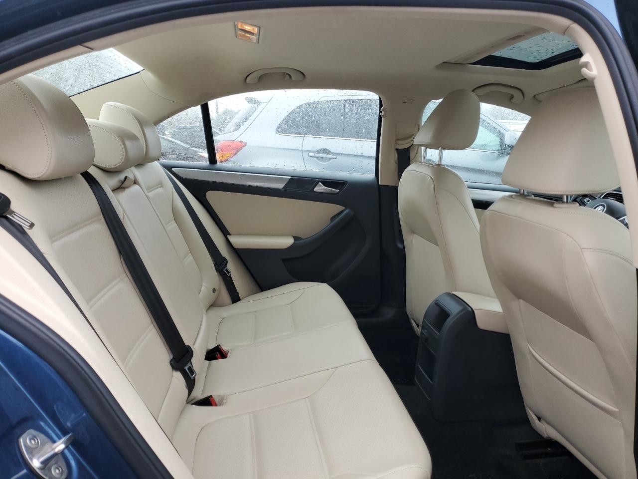 3VWDB7AJ6HM255723 2017 Volkswagen Jetta Se