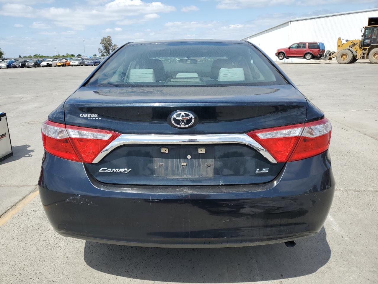 2016 Toyota Camry Le vin: 4T1BF1FK4GU216390