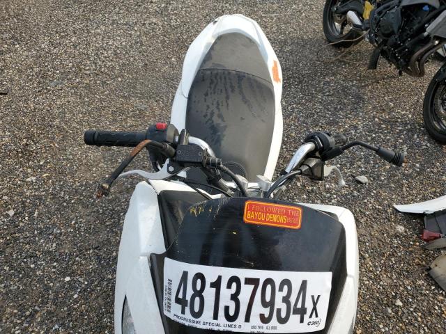 2018 HONDA PCX 150 RLHKF1804JY300144